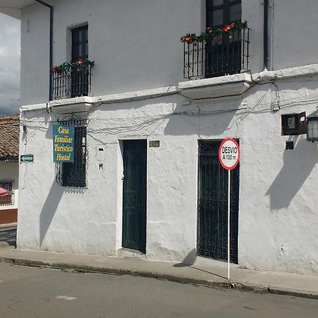 Casa Familiar Turistica Hostal Popayan Bagian luar foto