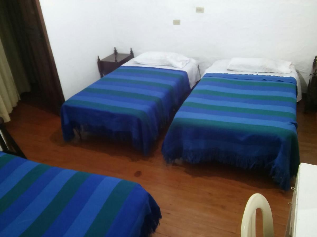Casa Familiar Turistica Hostal Popayan Bagian luar foto